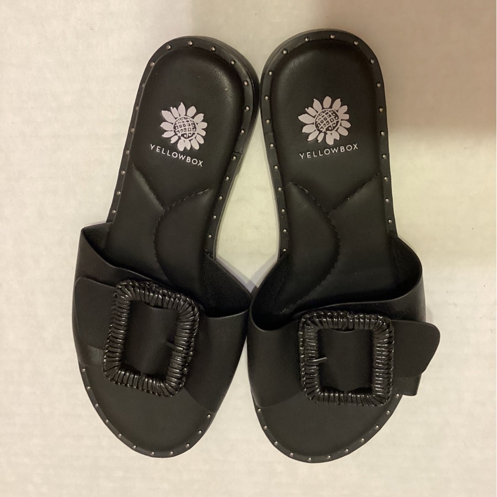 BNIB Yellow Box Wilomena Slide Sandals Size 7.5